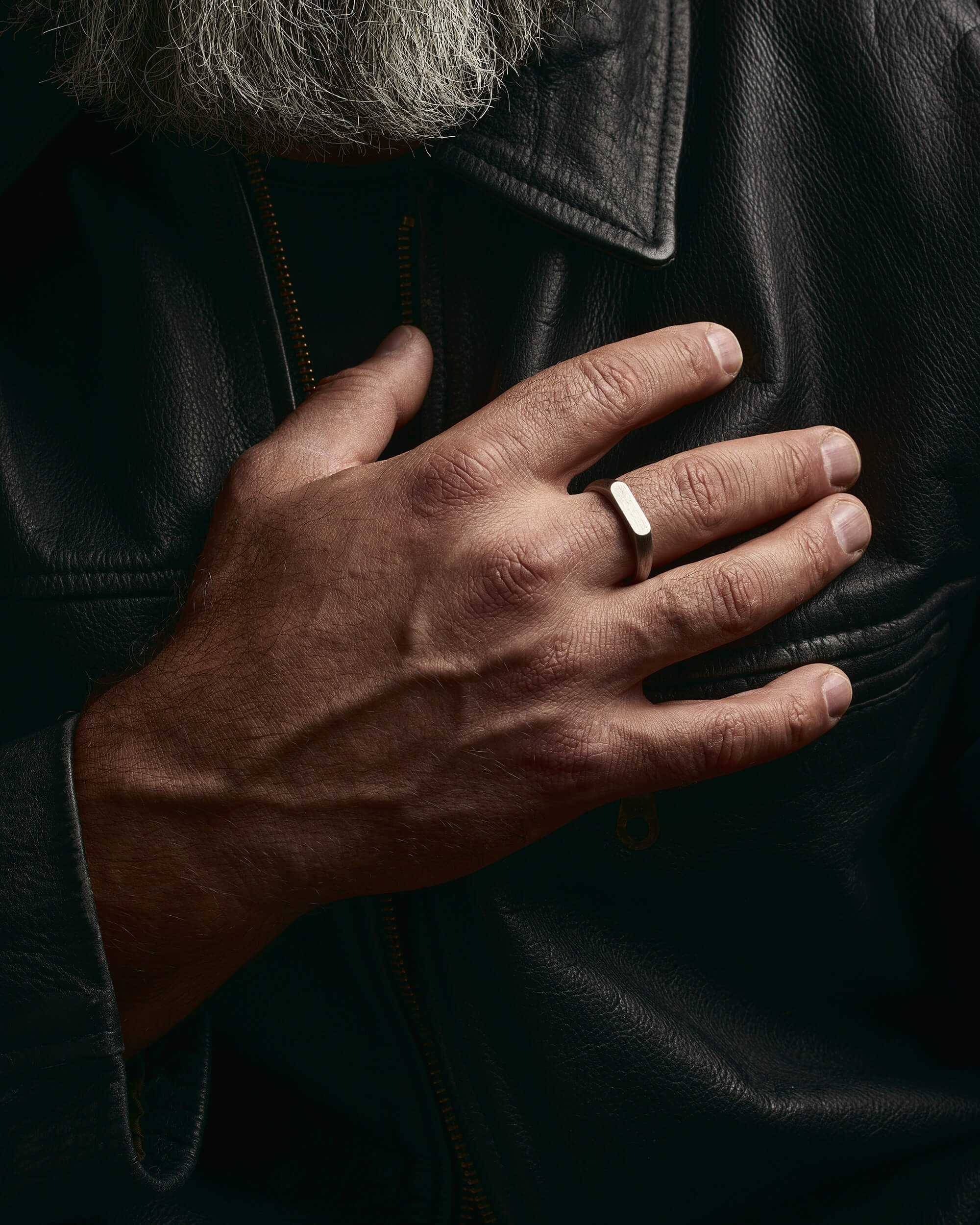 schöner schmuck für männer Reytel